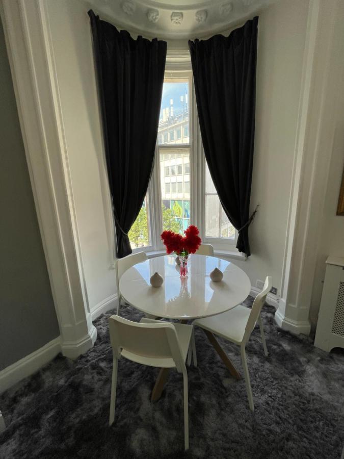 Selfridges Serviced Apartment London