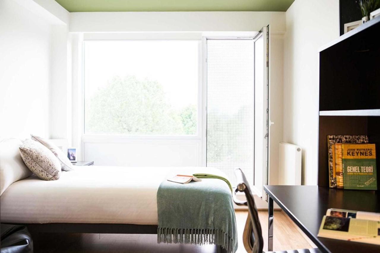 Premium And At Chapter Portobello In Apartment *