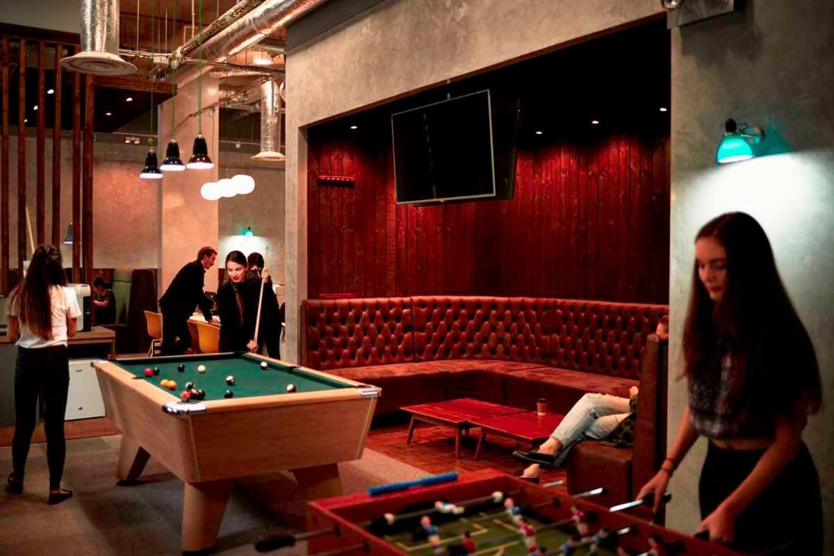 Modern And Private Bedrooms With Shared Kitchen At Chapter Islington In For Students Only * Londen
