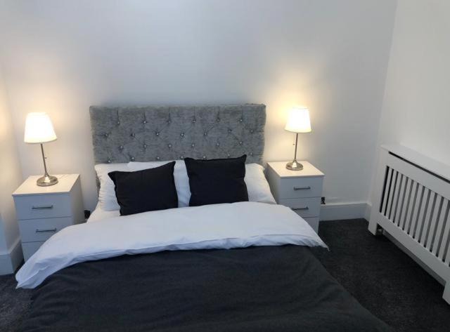 Selfridges Serviced Apartment
