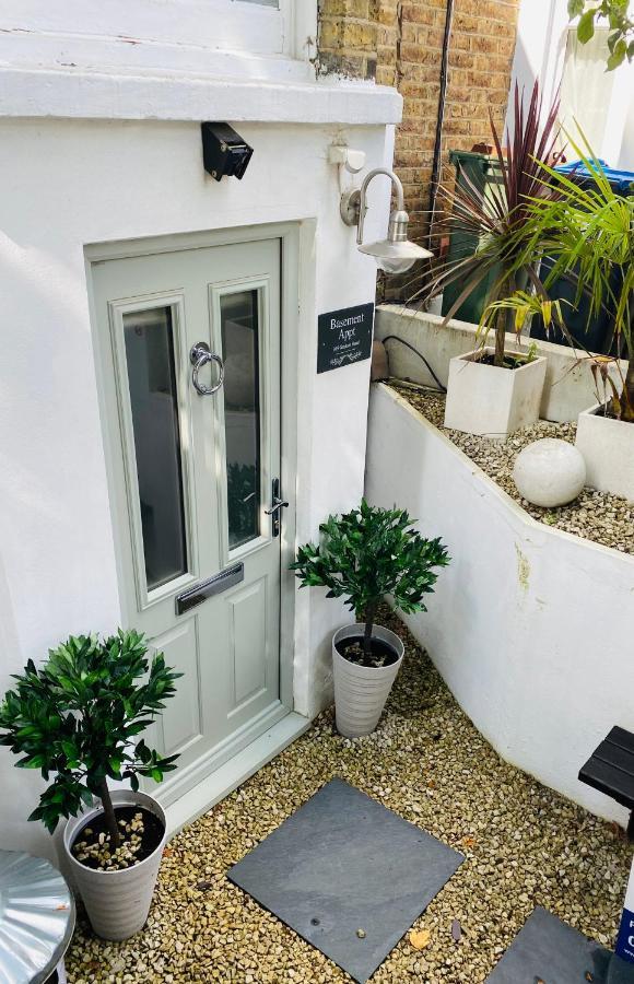 Appartement Stunning, Stylish Garden Flat In The Heart Of Wimbledon *