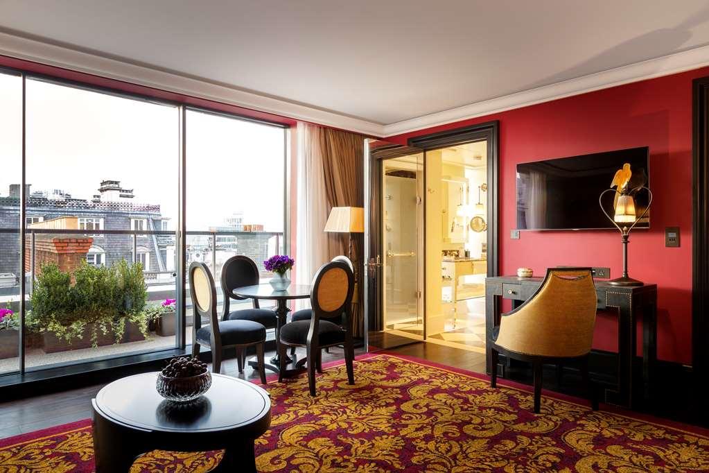 L Oscar Hotel *