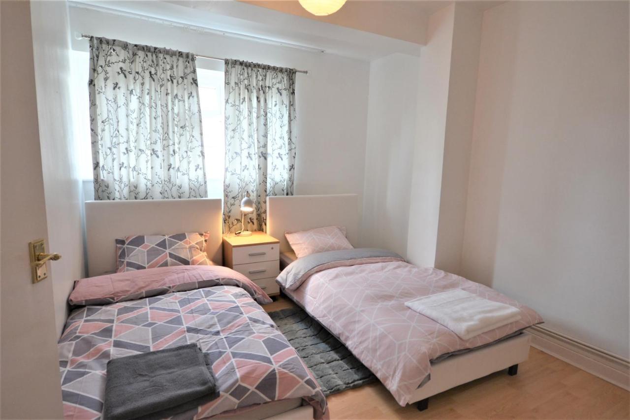 Zone 1 Lovely 3bedroom Maisonette Appartement Londen