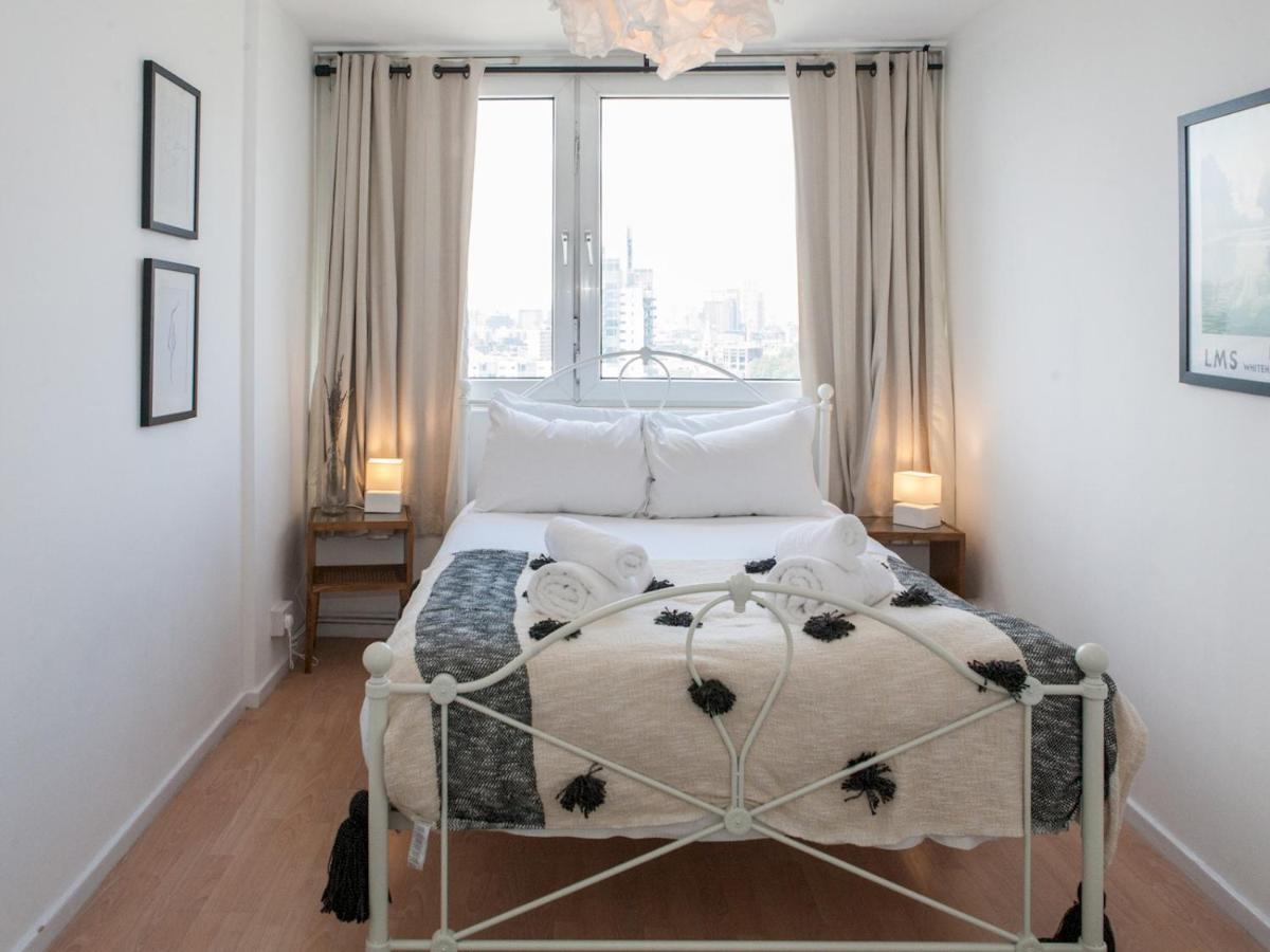 Apartment Pass The Keys Spacious 2bedroom Flat With Views In Bridge