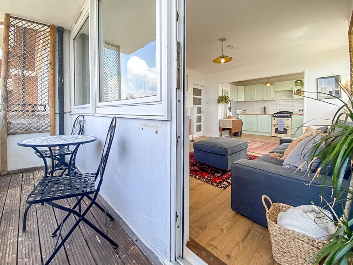 Pass The Keys Spacious 2bedroom Flat With Views In Bridge * London