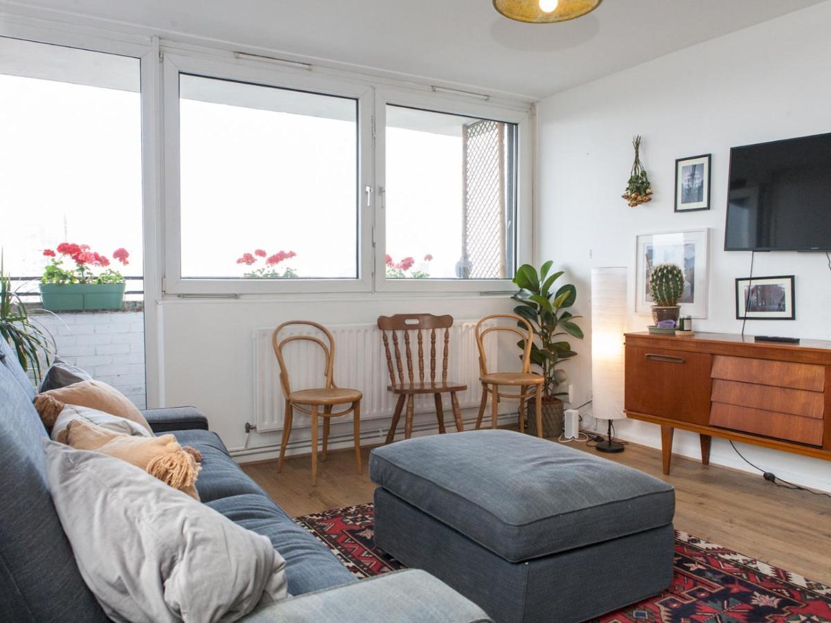 Pass The Keys Spacious 2bedroom Flat With Views In Bridge Apartment