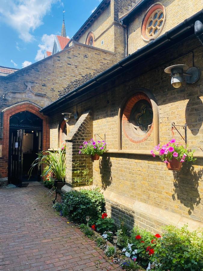 Hostal Burlington