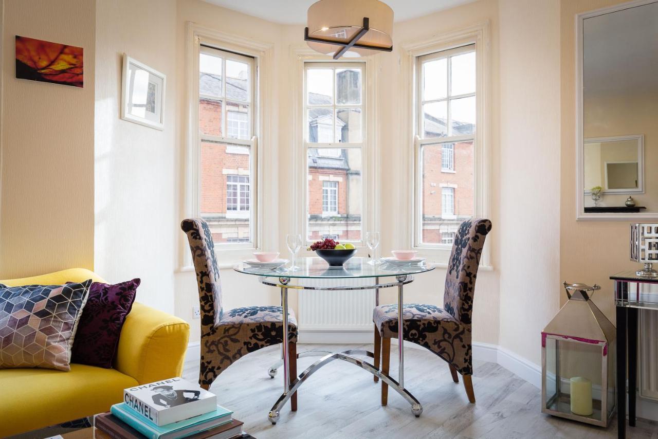 Apartment 24 Molyneux Street