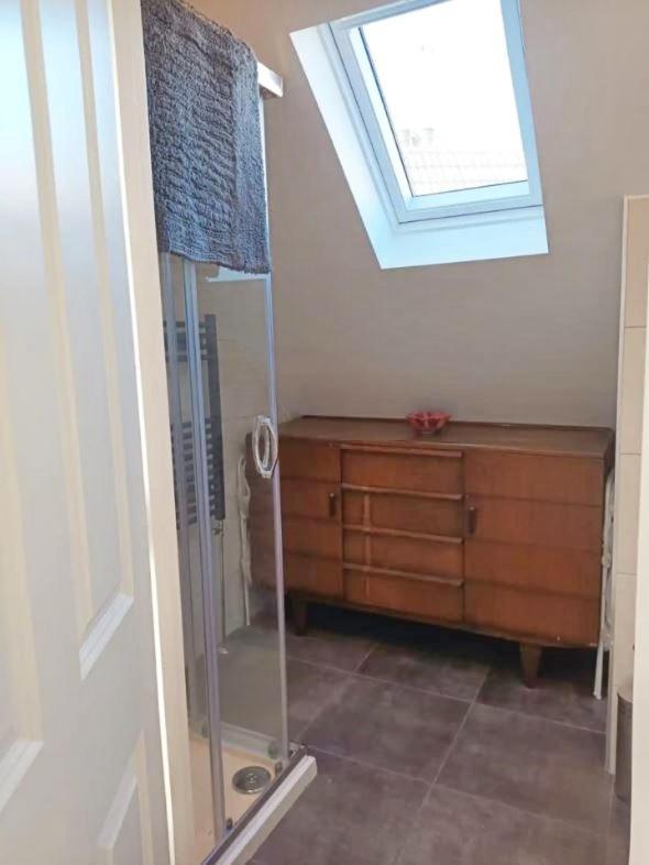 Stylish 2-bed Flat, Quick Access To Sights * London