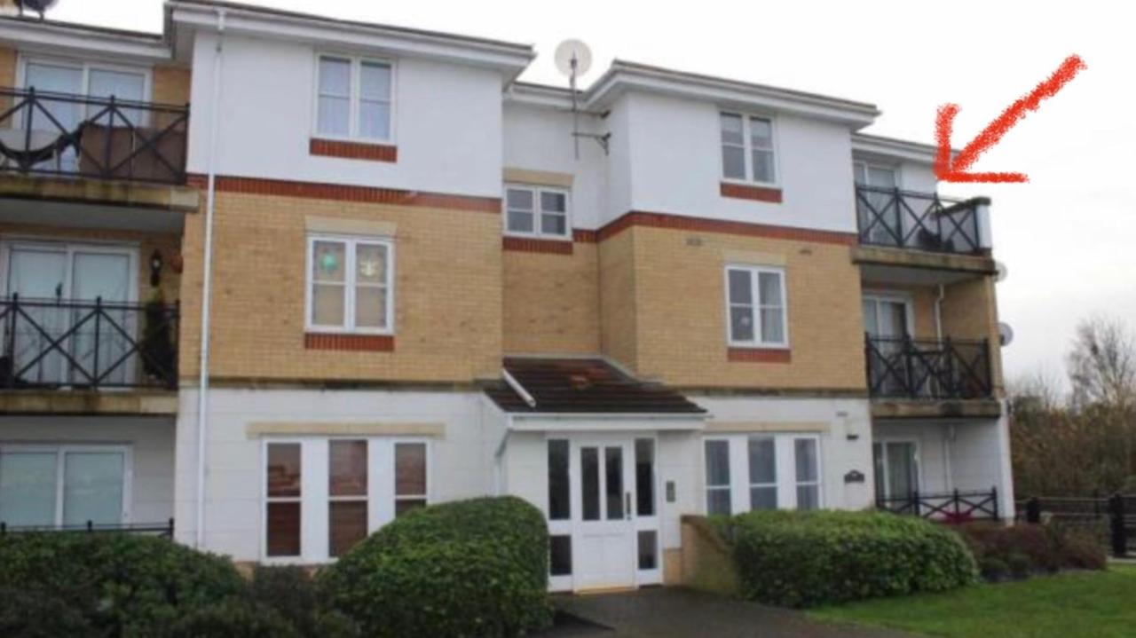 Apartment Thames View & Free Parking - Perfect Long Workers Only London