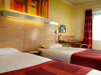 Express Park Royal By Ihg London