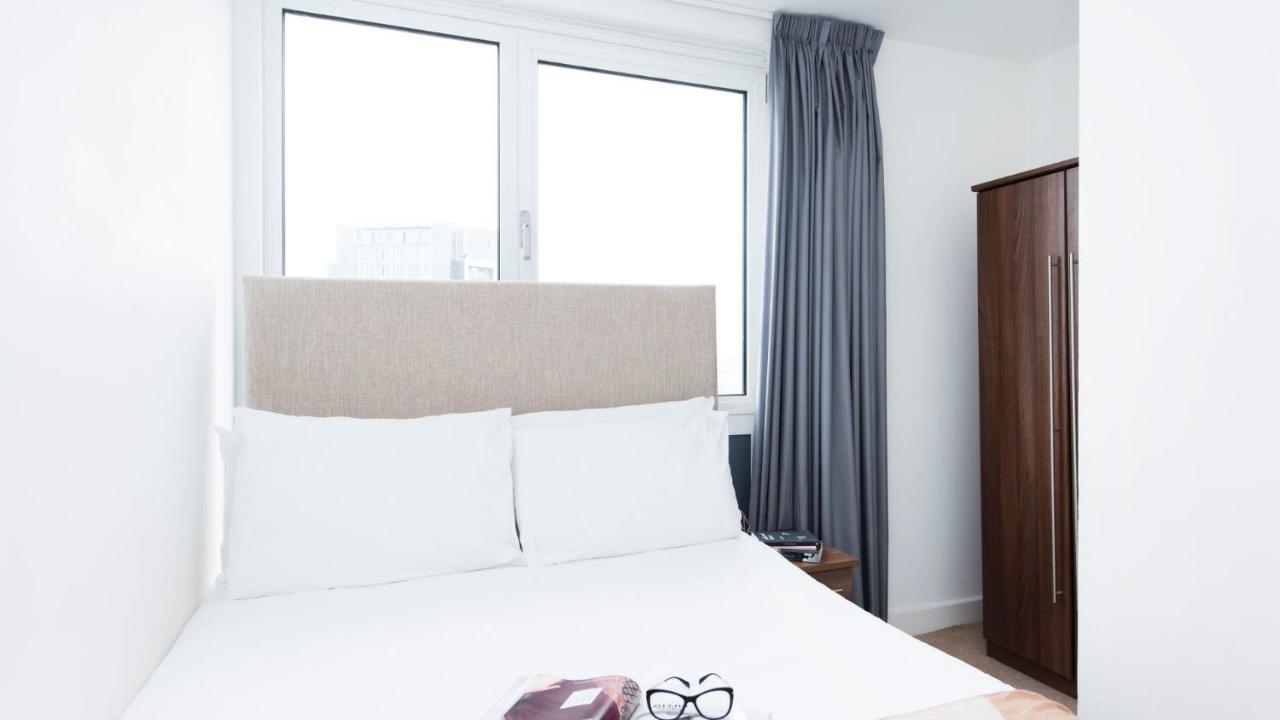 One Eighty Stratford Apartment *
