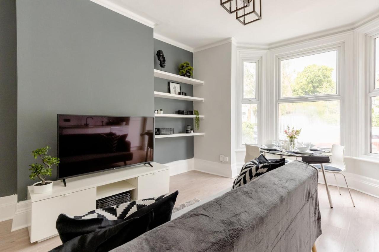Lovely 2 Bedroom In West Hampstead, Apartamento *