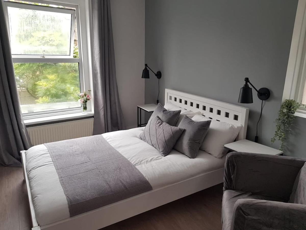 Lovely 2 Bedroom In West Hampstead, Apartamento *