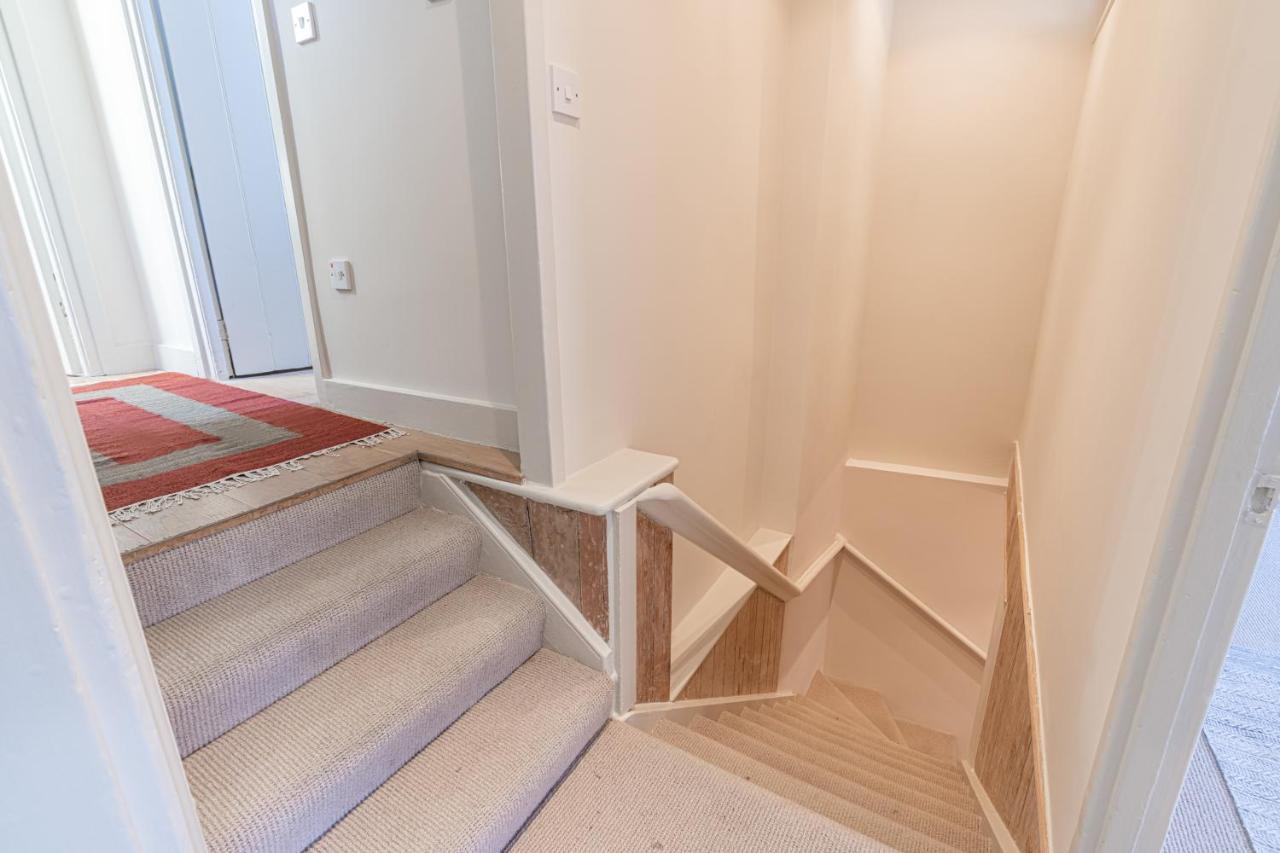 Joivy Striking Flat Near Buckingham Palace * London