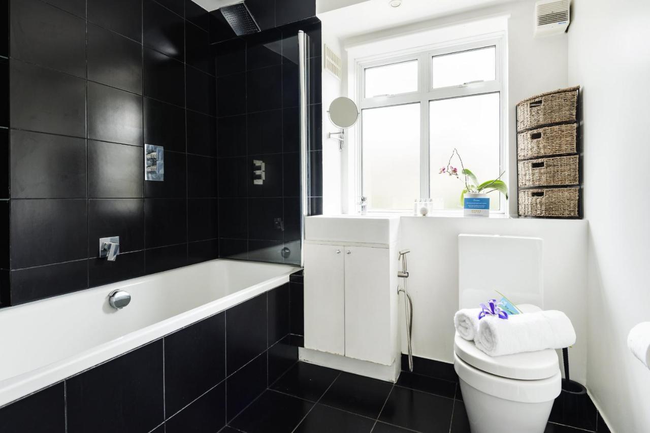 Bright And Spacious Philbeach Garden * London