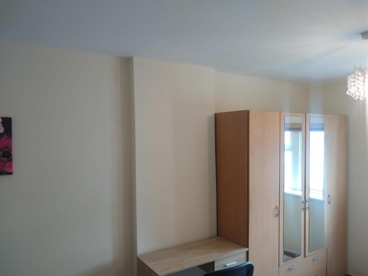 Acton Roomz Londen