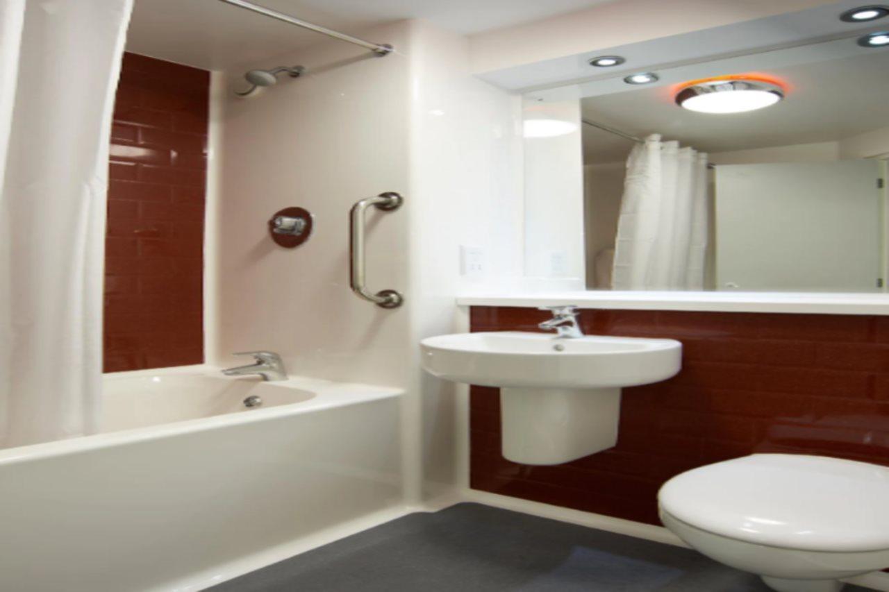 Travelodge Wembley High Road Londen