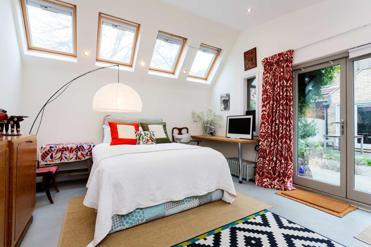 Holiday home Veeve - West Escape