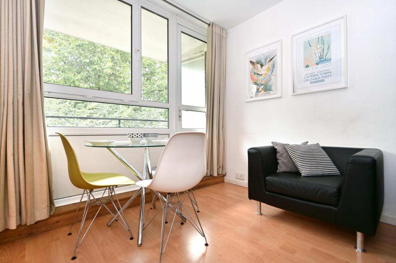 - Great Portland St, Regents Pk, Euston * Londres