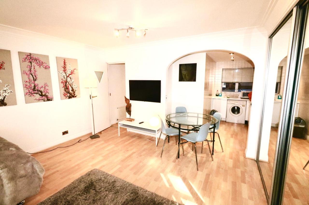 Soho Lovely Central Studio Lift Access Appartement Londen