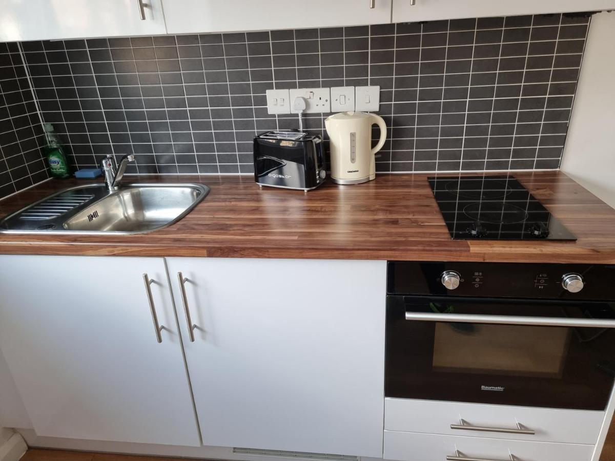 Lovely Studios, NORTH KENSINGTON - SK Apartamento Londres