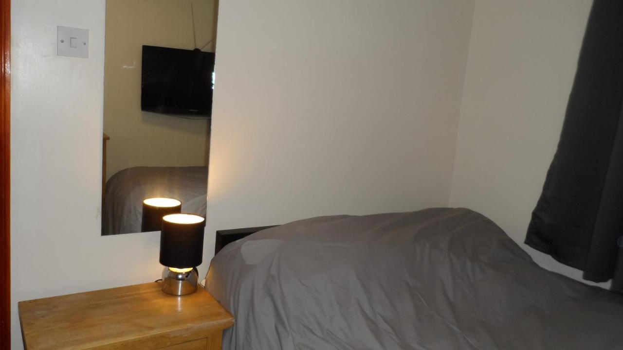 Bubblesbnb- Family 7 Bedroom House Holiday home