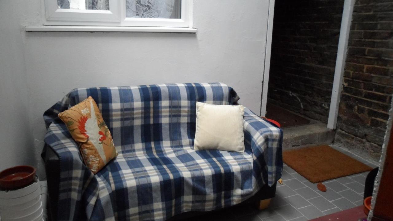 Bubblesbnb- Family 7 Bedroom House Holiday home *
