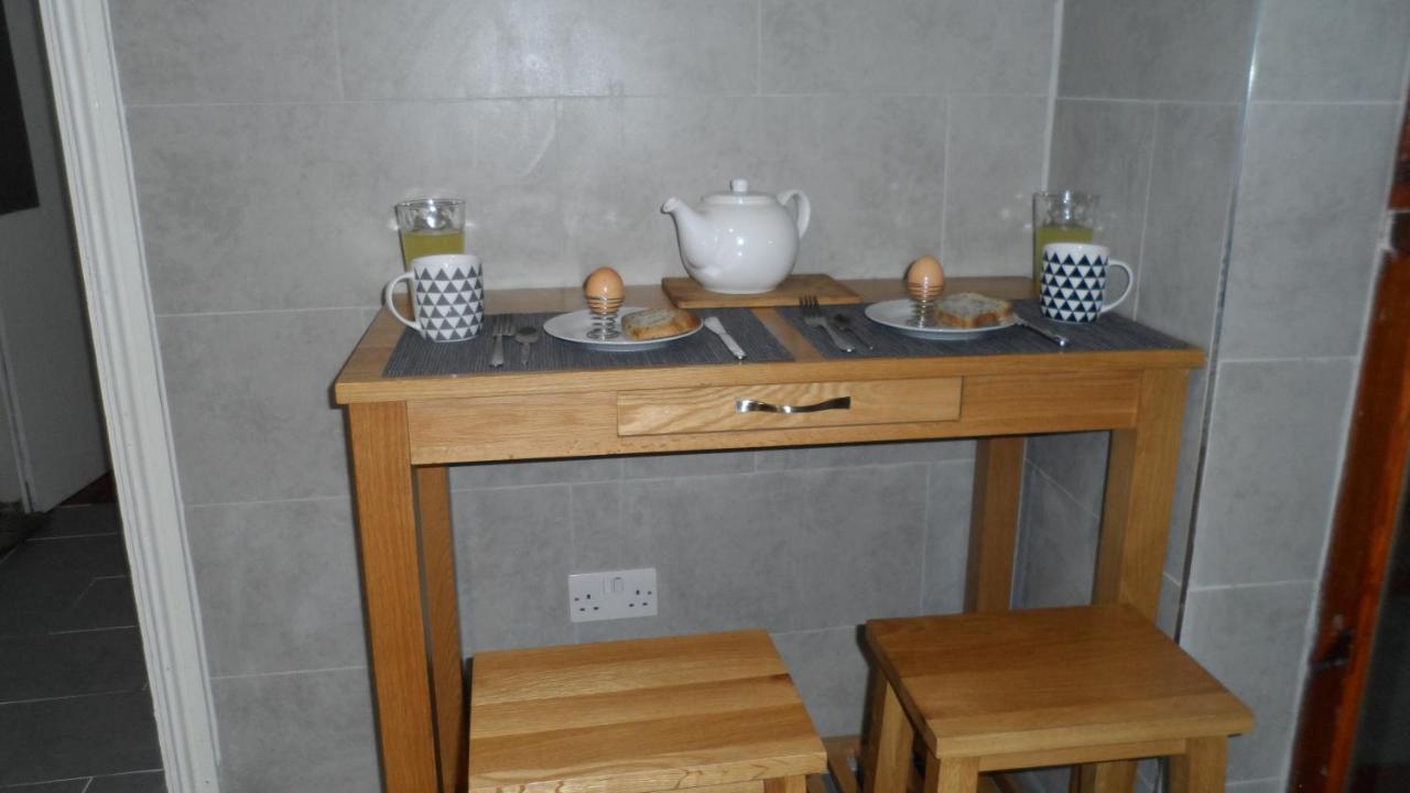 Bubblesbnb- Family 7 Bedroom House Holiday home *