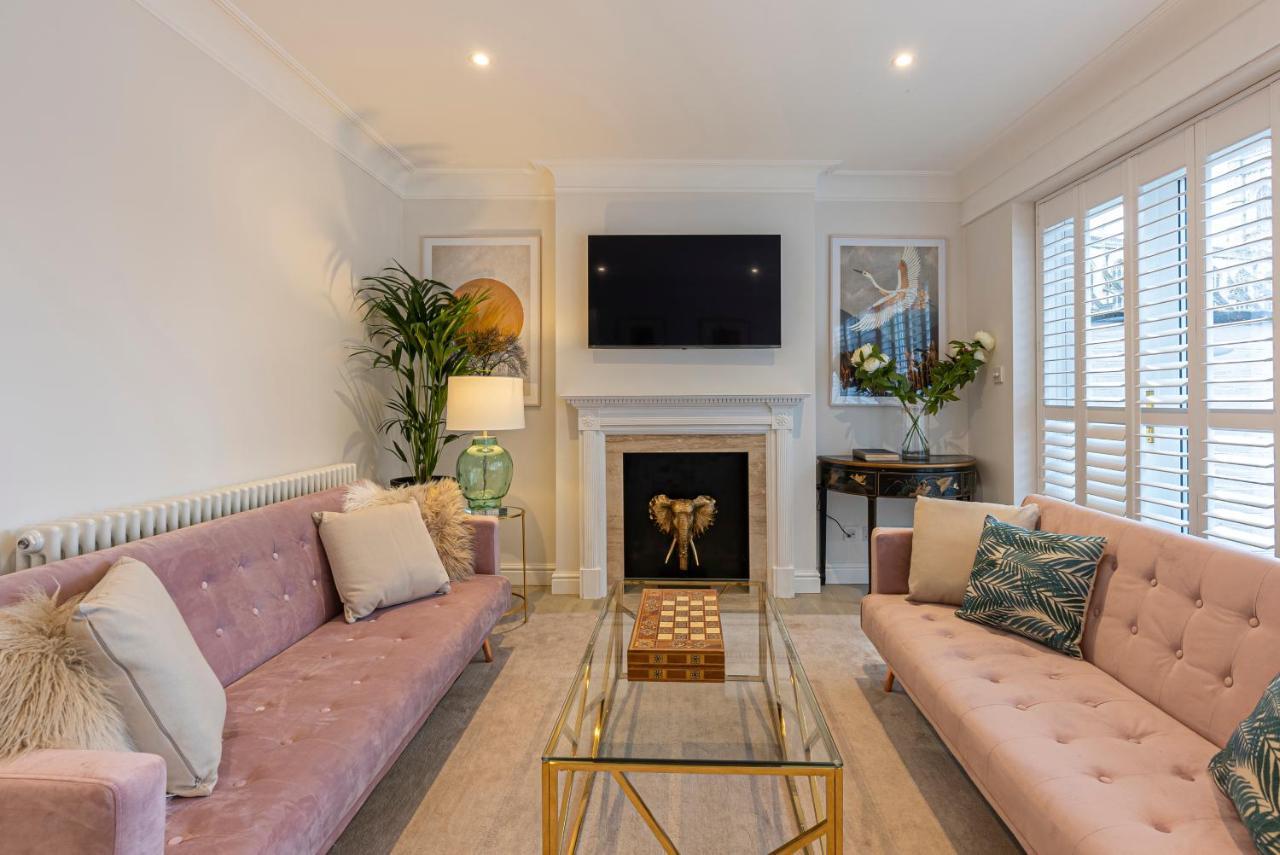 Joivy Stunning 3 Bed,2 Bath House With Roof Terrace In Chelsea *