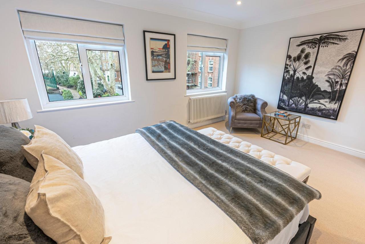 Joivy Stunning 3 Bed,2 Bath House With Roof Terrace In Chelsea *