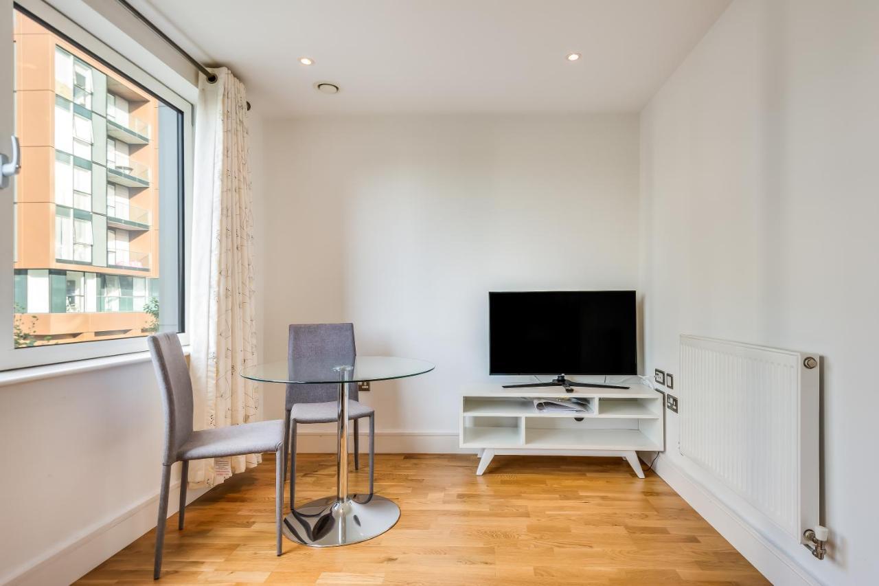 Apartment Cosy In Canary Wharf *