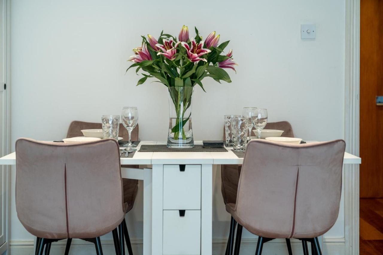Crossharbour Canary Wharf 2 Bed Duplex Appartement Londen