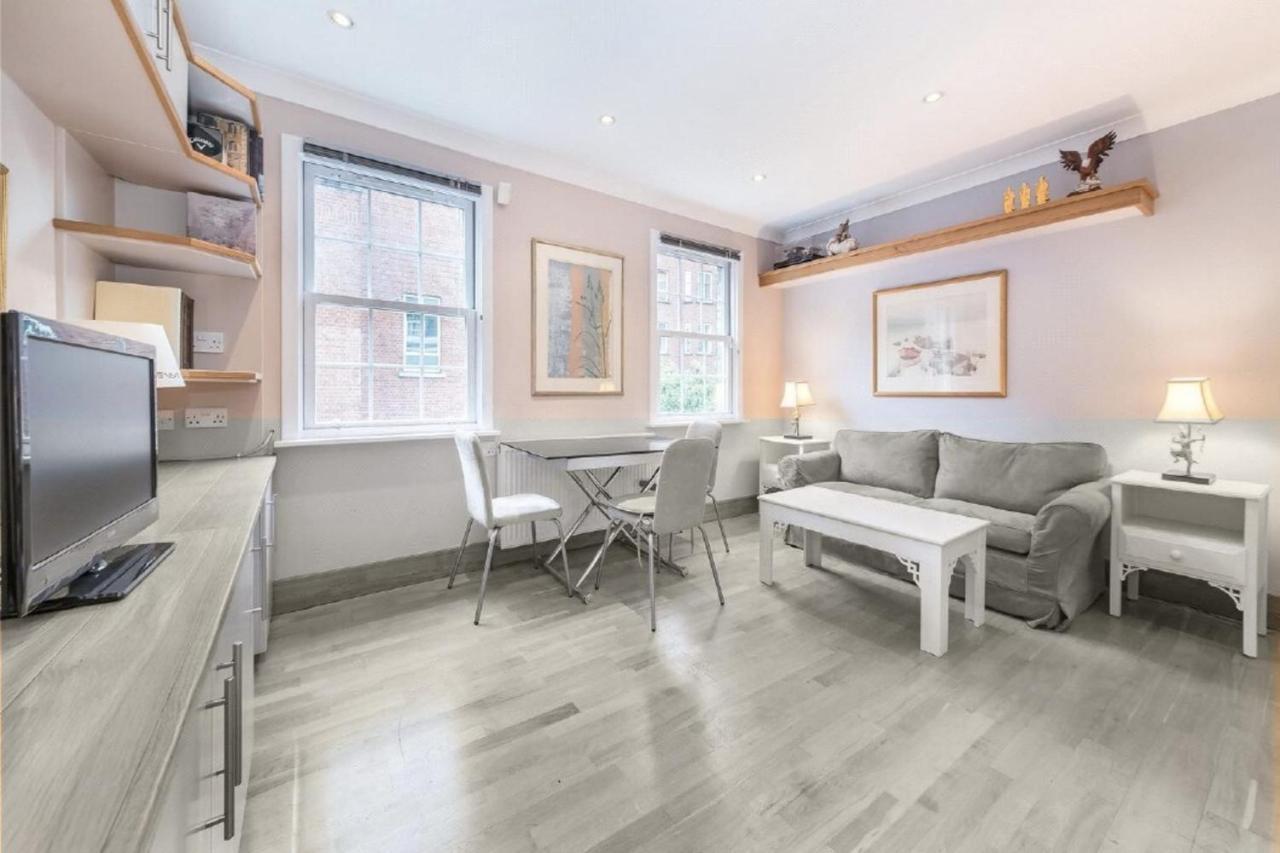 Beautiful 1 Bedroom In Victoria Apartment *