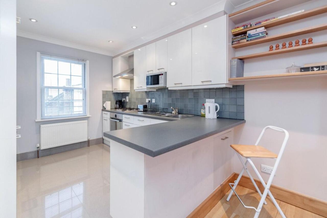 Apartment Beautiful 1 Bedroom In Victoria *