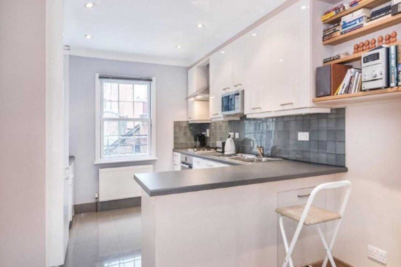 Beautiful 1 Bedroom In Victoria * London