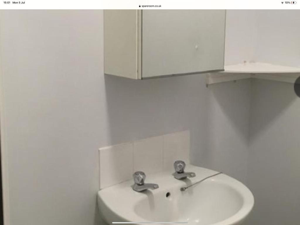 The Susanna South Norwood Apartment