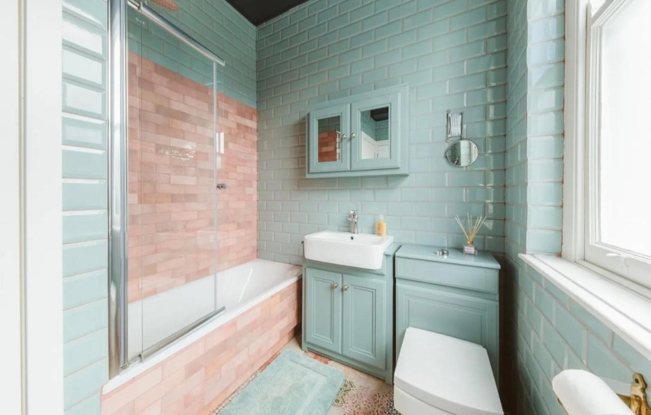 Vakantiehuis Jacuzzi-Cinema-Tower Bridge *