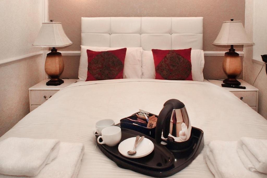 Hotel Classic Hyde Park 2*