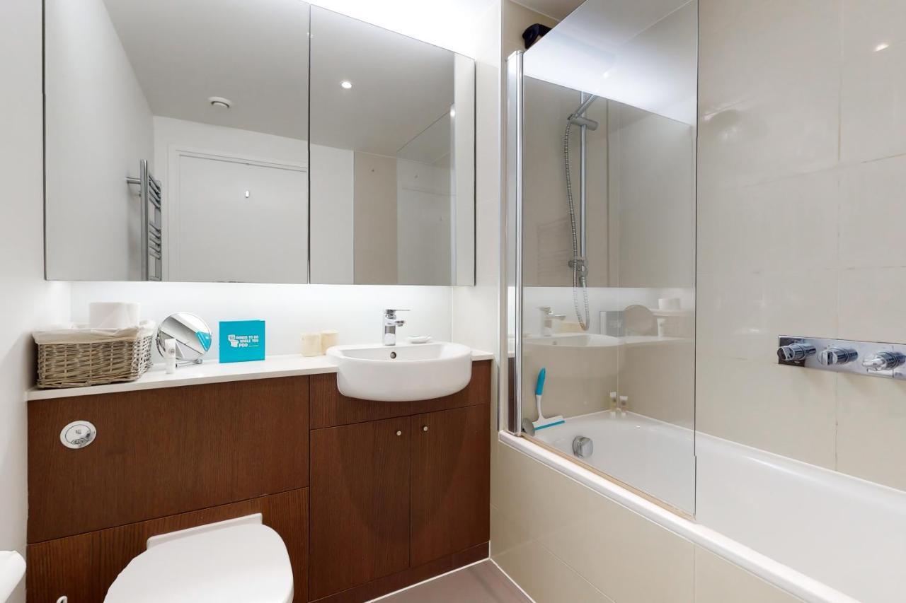 Apartment Lovely 2 Bedroom Flat With Balcony In Stratford