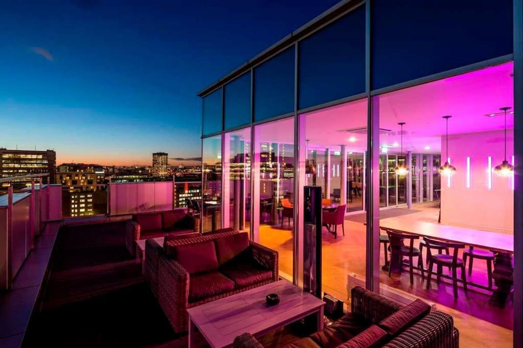 Chic And At Chapter South Bank In