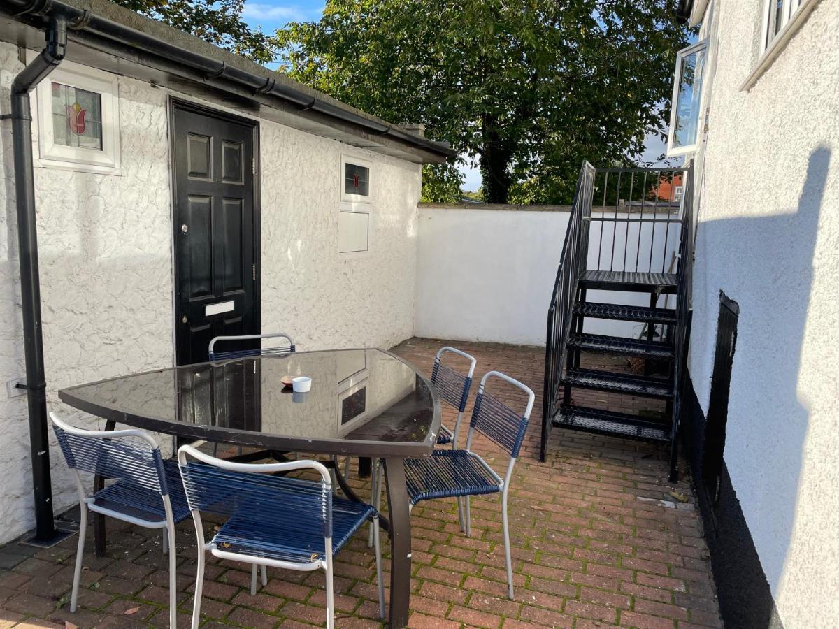 Guest house Gladstone London