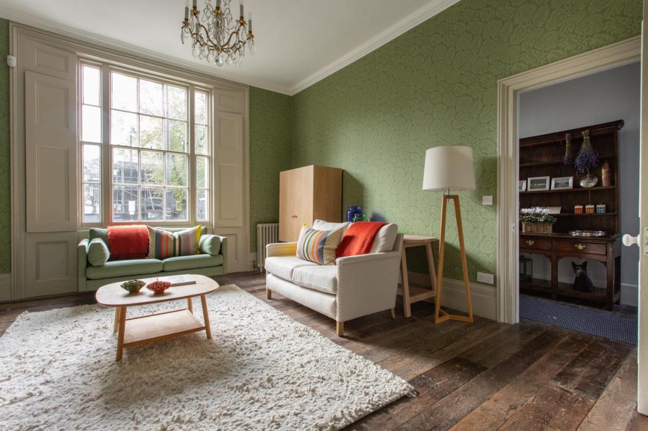 Canonbury Park North Ii By Onefinestay *