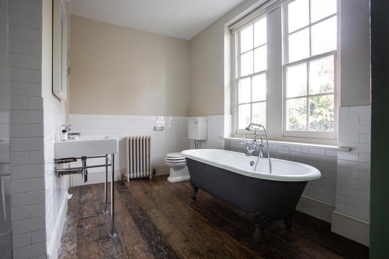 Canonbury Park North Ii By Onefinestay *