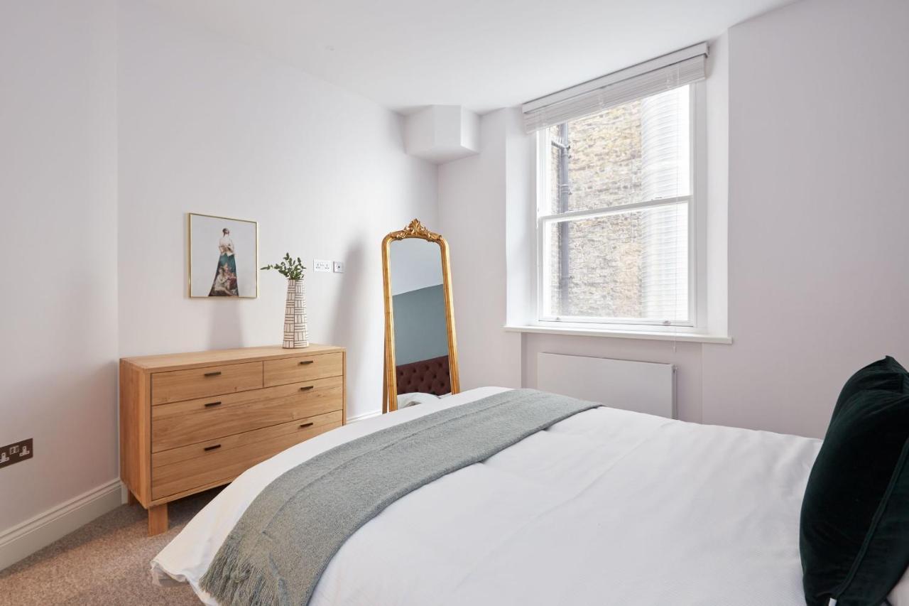 3vh Virginia House, 31 Bloomsbury Way By Living Holiday home London