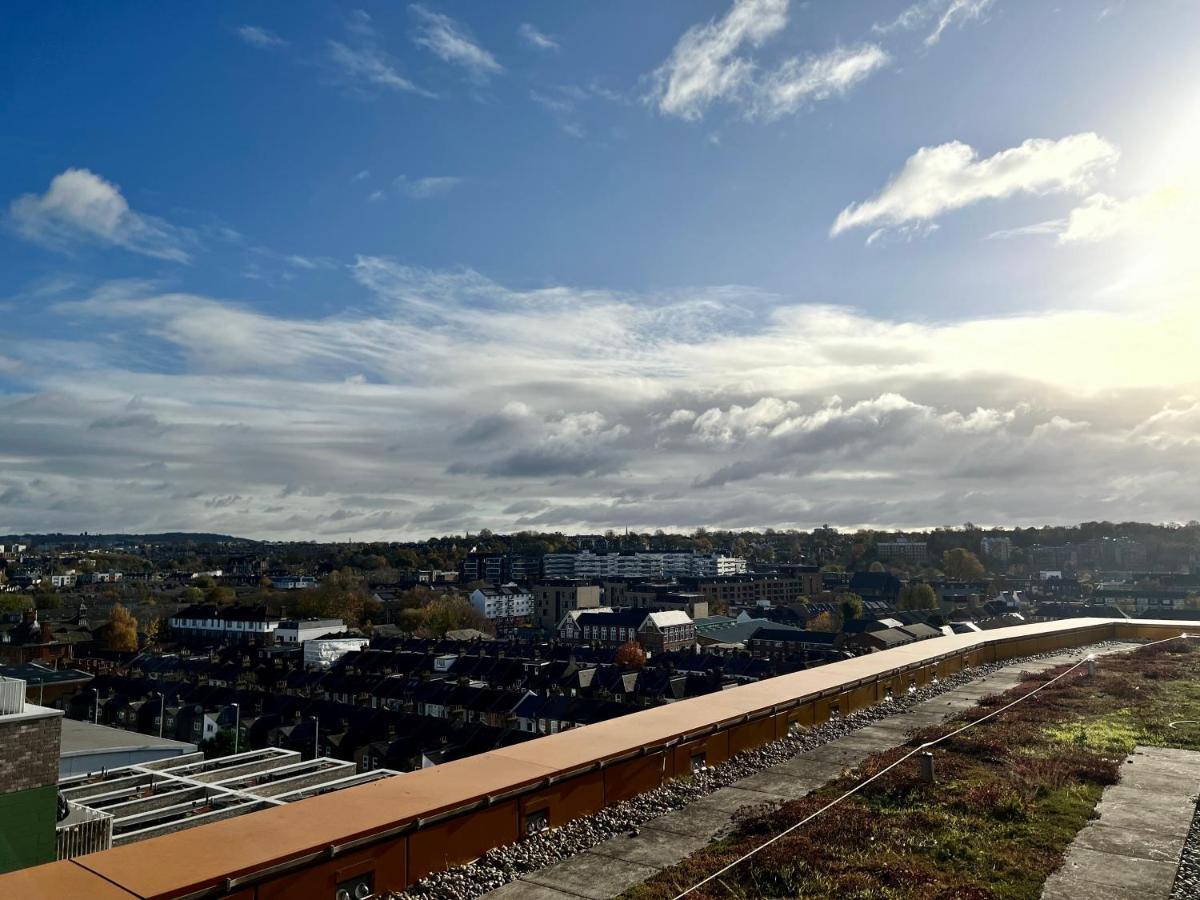 Luxury 5* Penthouse Greenwich Sleep 9 With Parking Apartamento