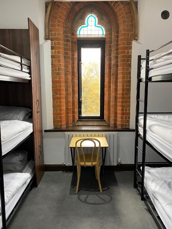 Burlington Hostal