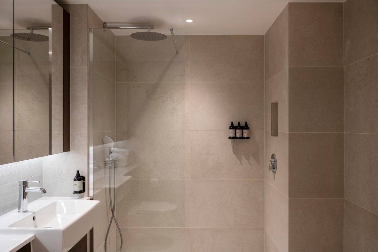 Cove Landmark Pinnacle Aparthotel 4*