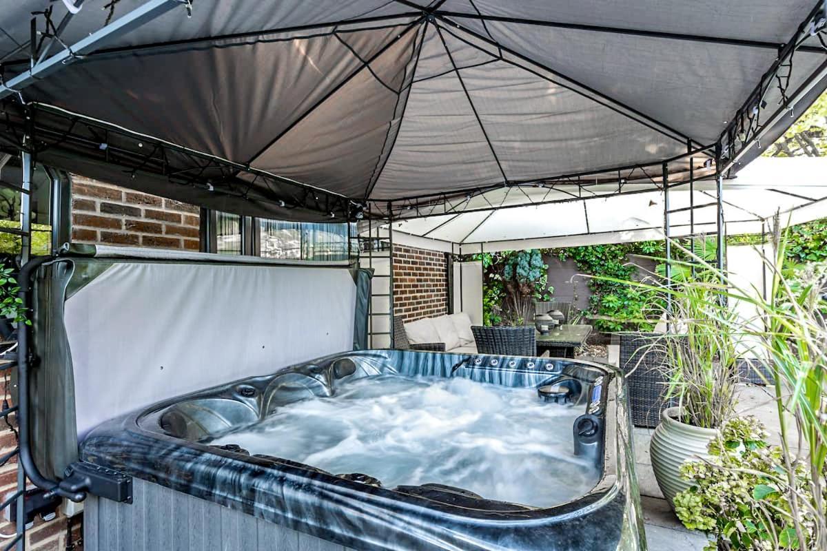 Gatsby Villa London