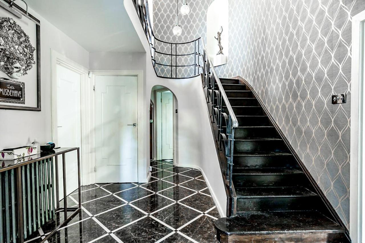 Gatsby Villa London